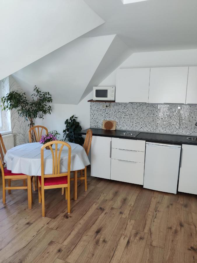 Fadora Apartman Tihany Exterior foto