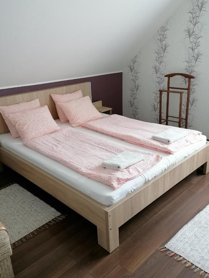 Fadora Apartman Tihany Exterior foto