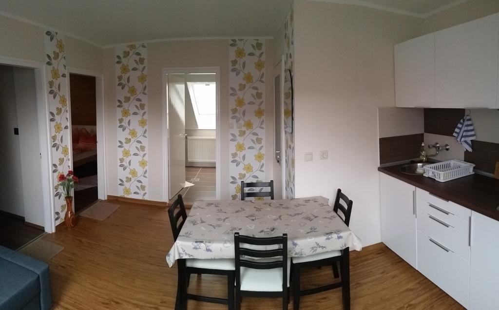 Ferienwohnung Fadora Apartman Tihany Zimmer foto